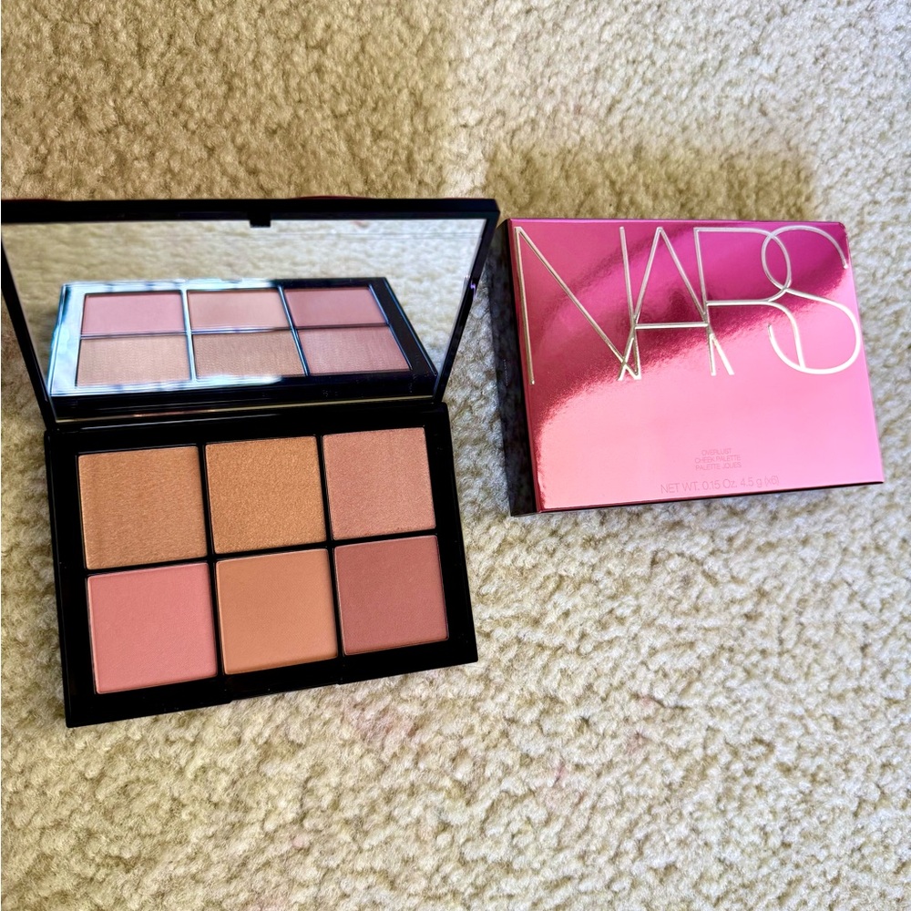 NARS Blush Palette - Pink and Tan - Picture 2 of 7